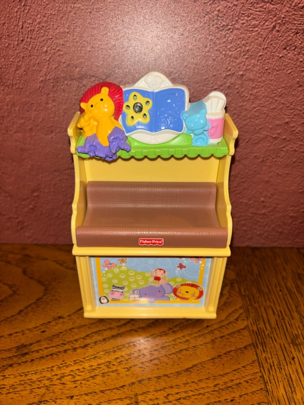 Fisher Price Loving Family Dollhouse Musical Baby Changing Table - works!